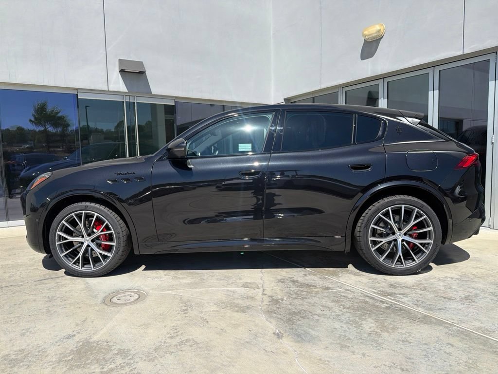 New 2026 Maserati Grecale Modena AWD/4WD image 4