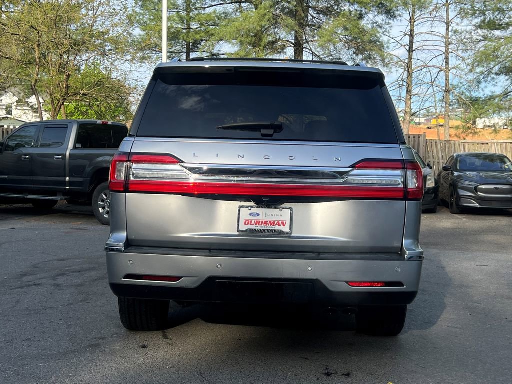 Used 2021 Lincoln Navigator Reserve w/ Luxury Package image 6