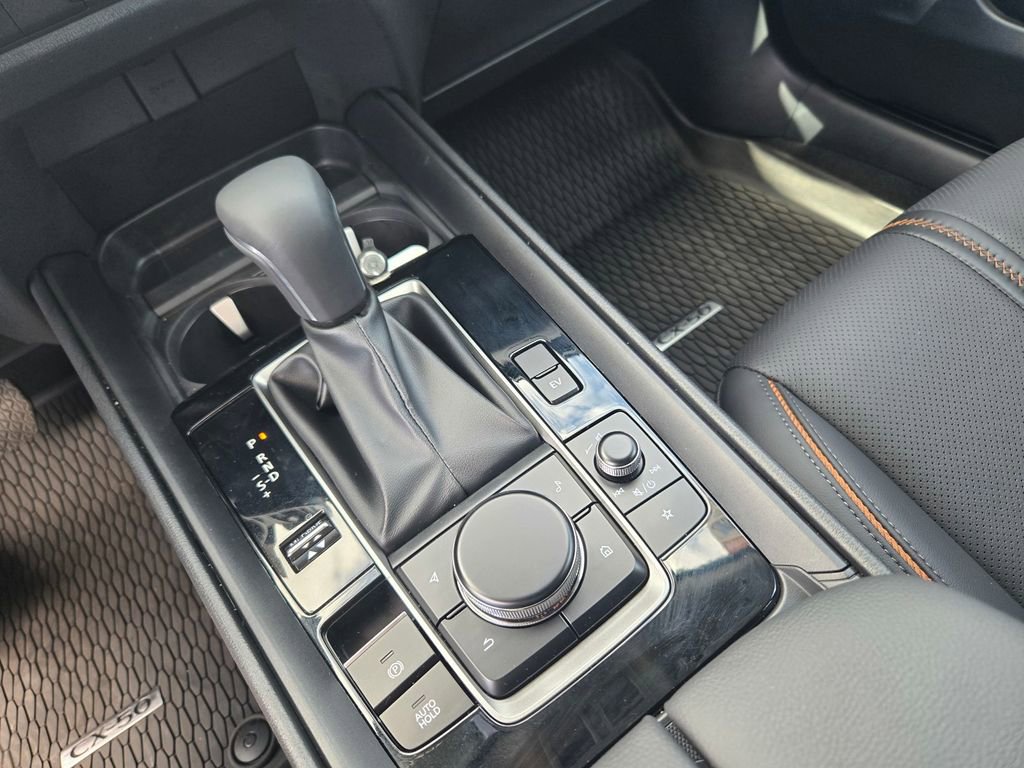 Certified 2025 MAZDA CX-50 AWD 2.5 Hybrid w/ Weather Package image 15