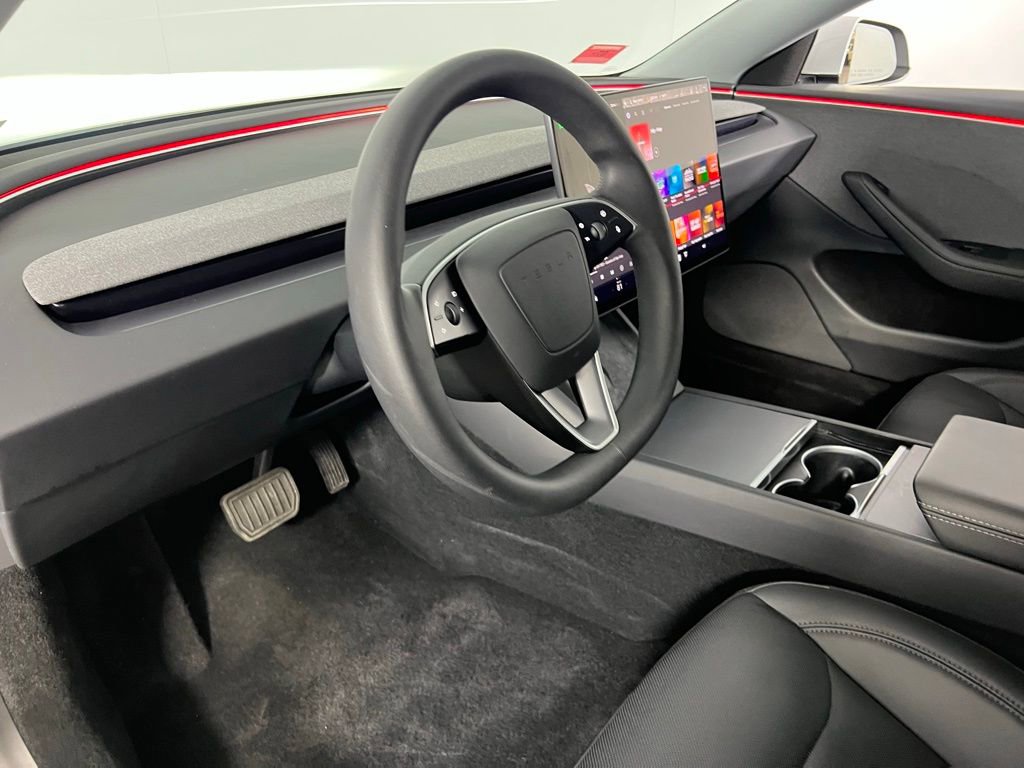 Used 2025 Tesla Model 3 Long Range image 21