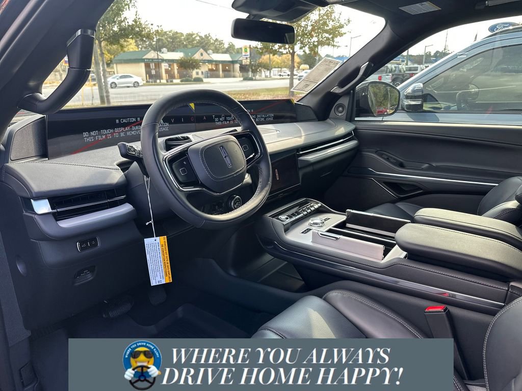 New 2025 Lincoln Navigator L Reserve w/ Jet Appearance Package image 7