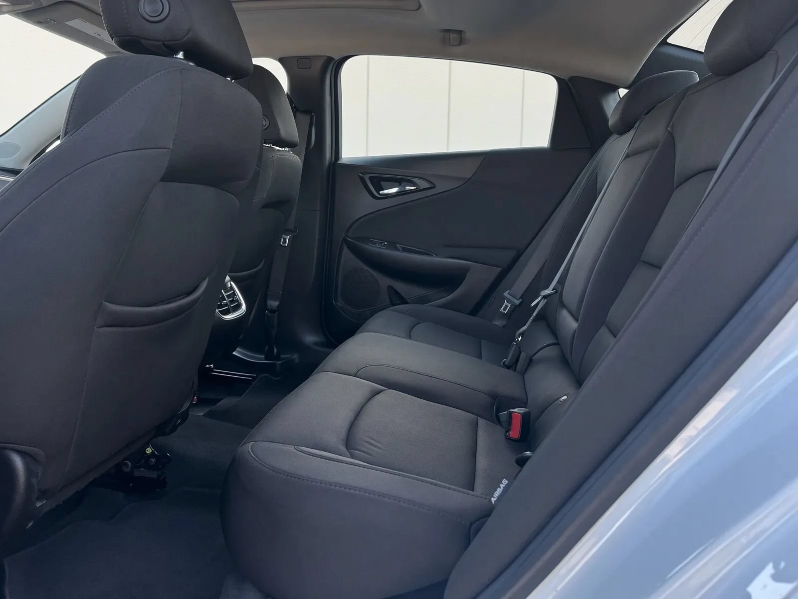 Used 2021 Chevrolet Malibu LT FWD image 18