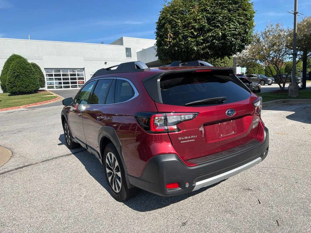 Used 2025 Subaru Outback Touring XT AWD/4WD image 22
