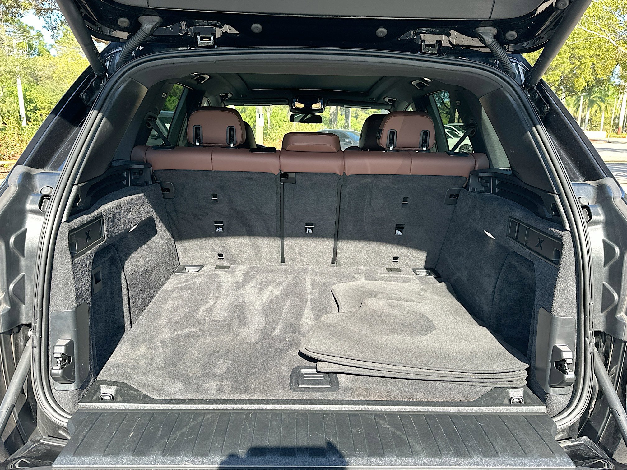 Used 2024 BMW X5 xDrive40i w/ Premium Package image 29