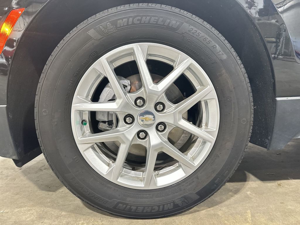 Used 2024 Chevrolet Equinox LT image 29