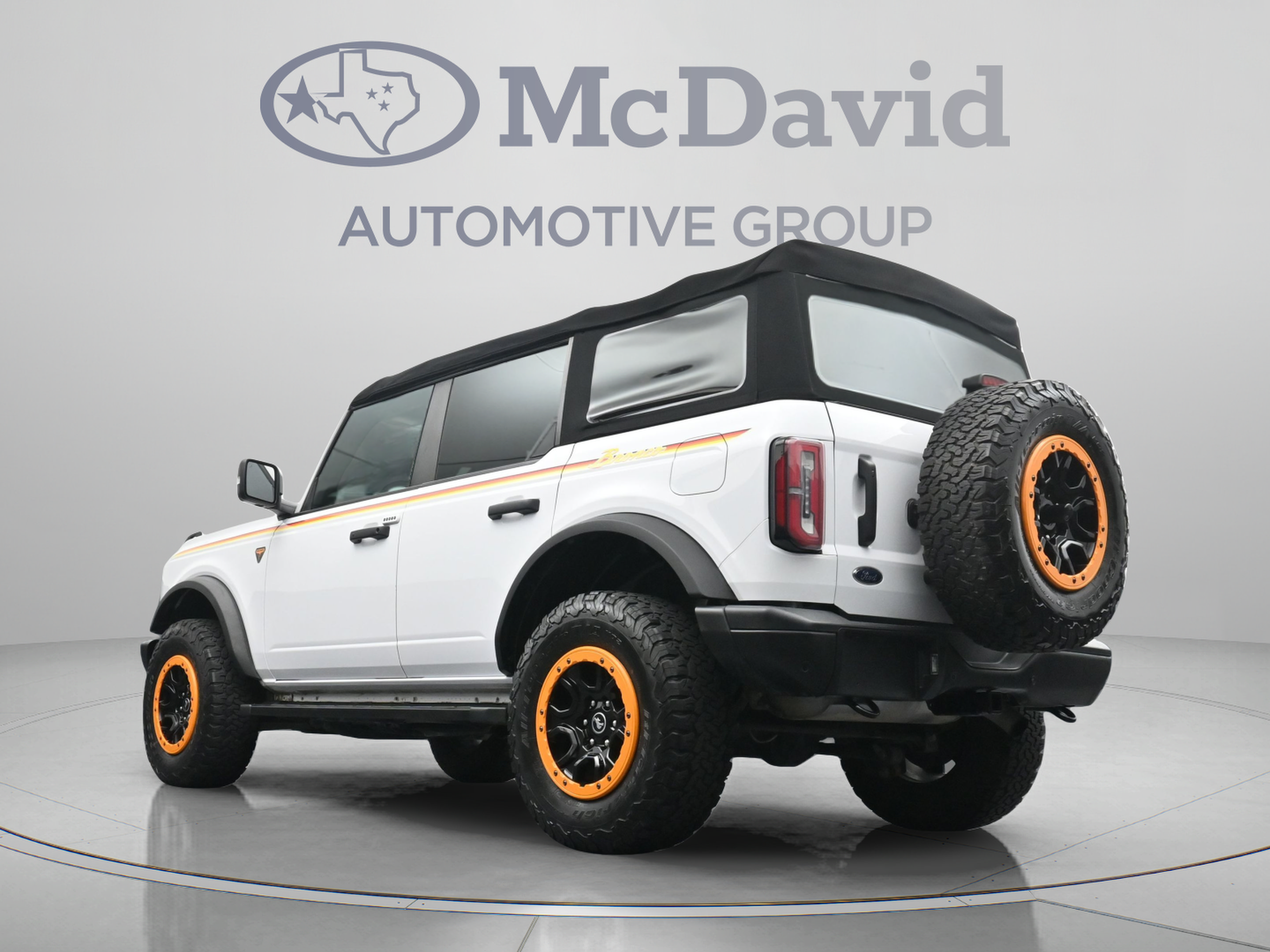 Used 2023 Ford Bronco Badlands AWD/4WD image 28