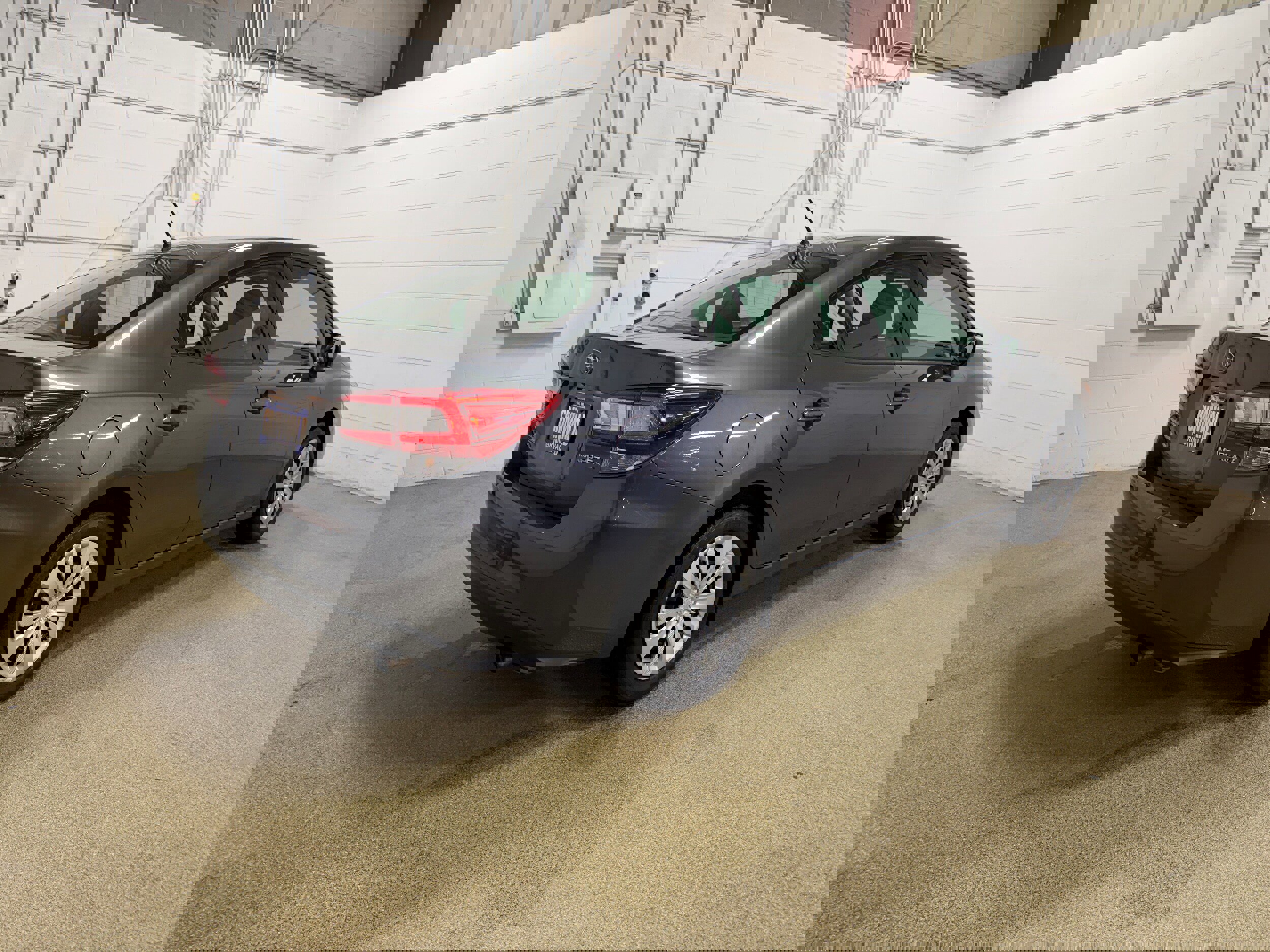 Used 2021 Subaru Impreza 2.0i image 7