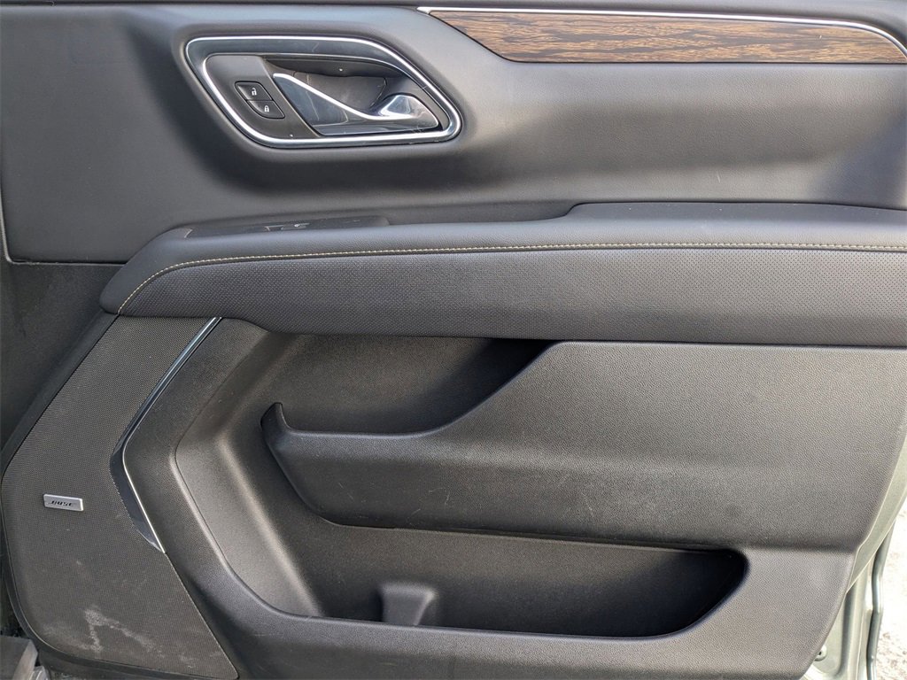 Used 2023 Chevrolet Suburban Premier image 35
