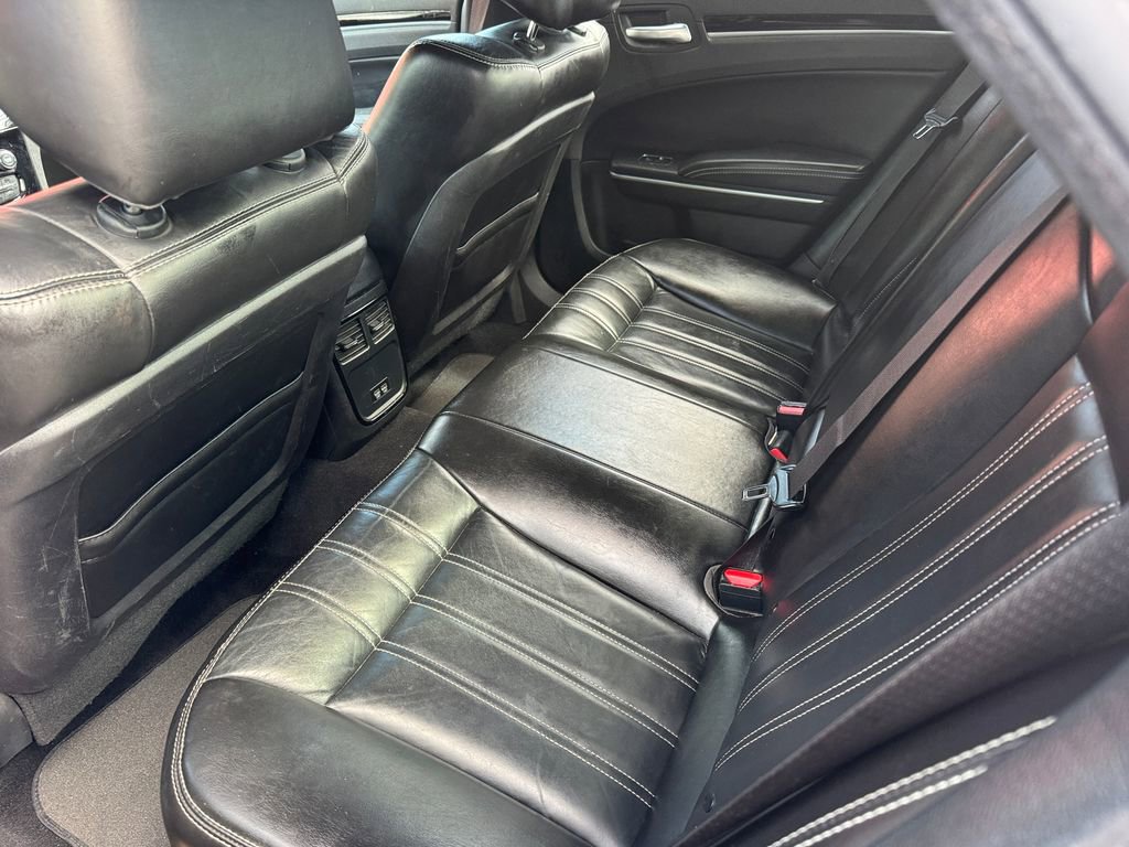 Used 2022 Chrysler 300 S image 8
