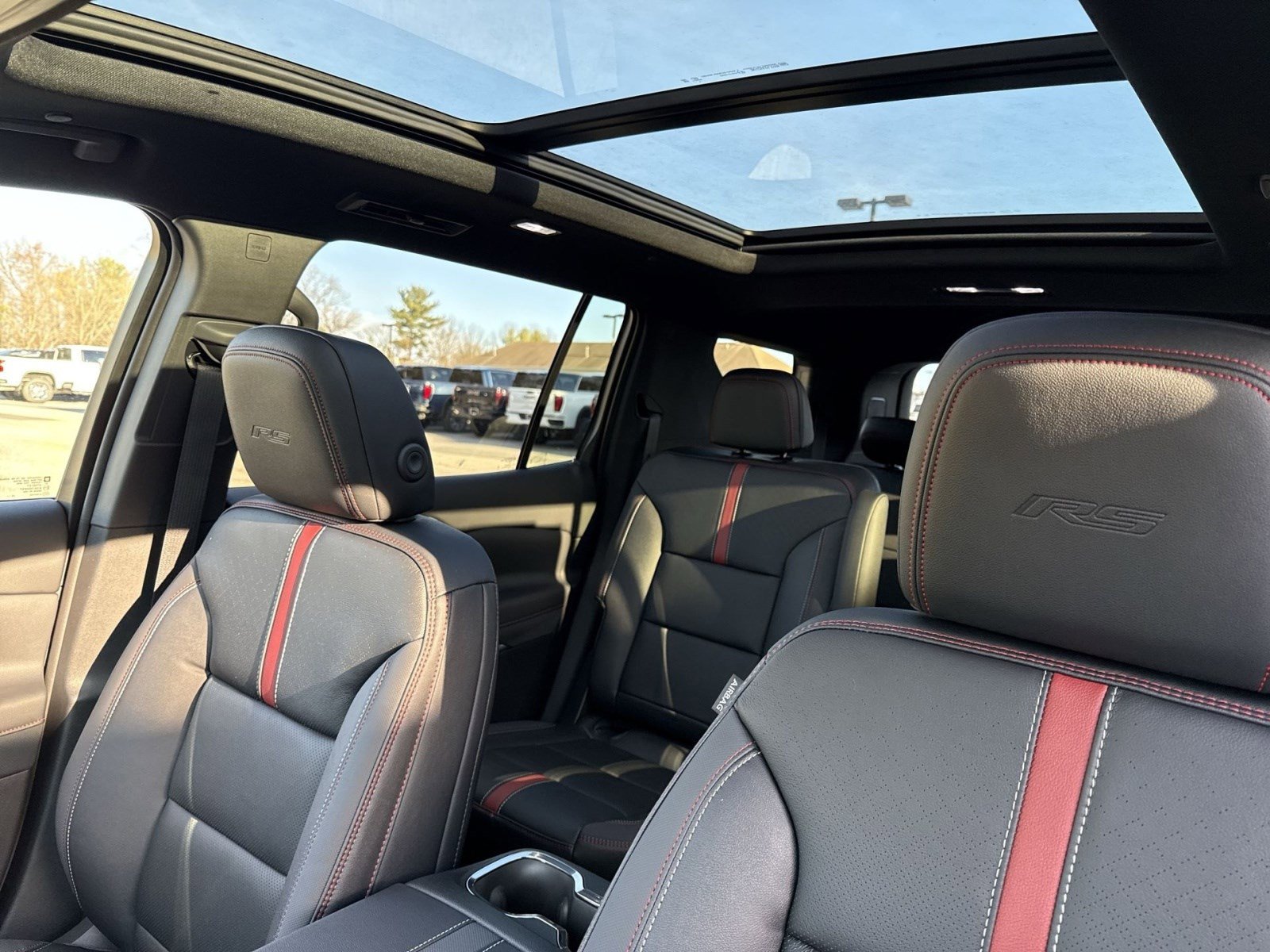 New 2026 Chevrolet Traverse RS image 19