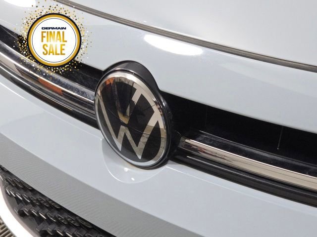 Used 2025 Volkswagen Jetta SE w/ Sunroof Package image 11