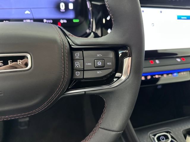 Used 2025 Jeep Wagoneer S Limited image 15