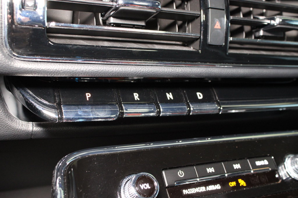 Used 2024 Lincoln Navigator Reserve AWD/4WD image 17