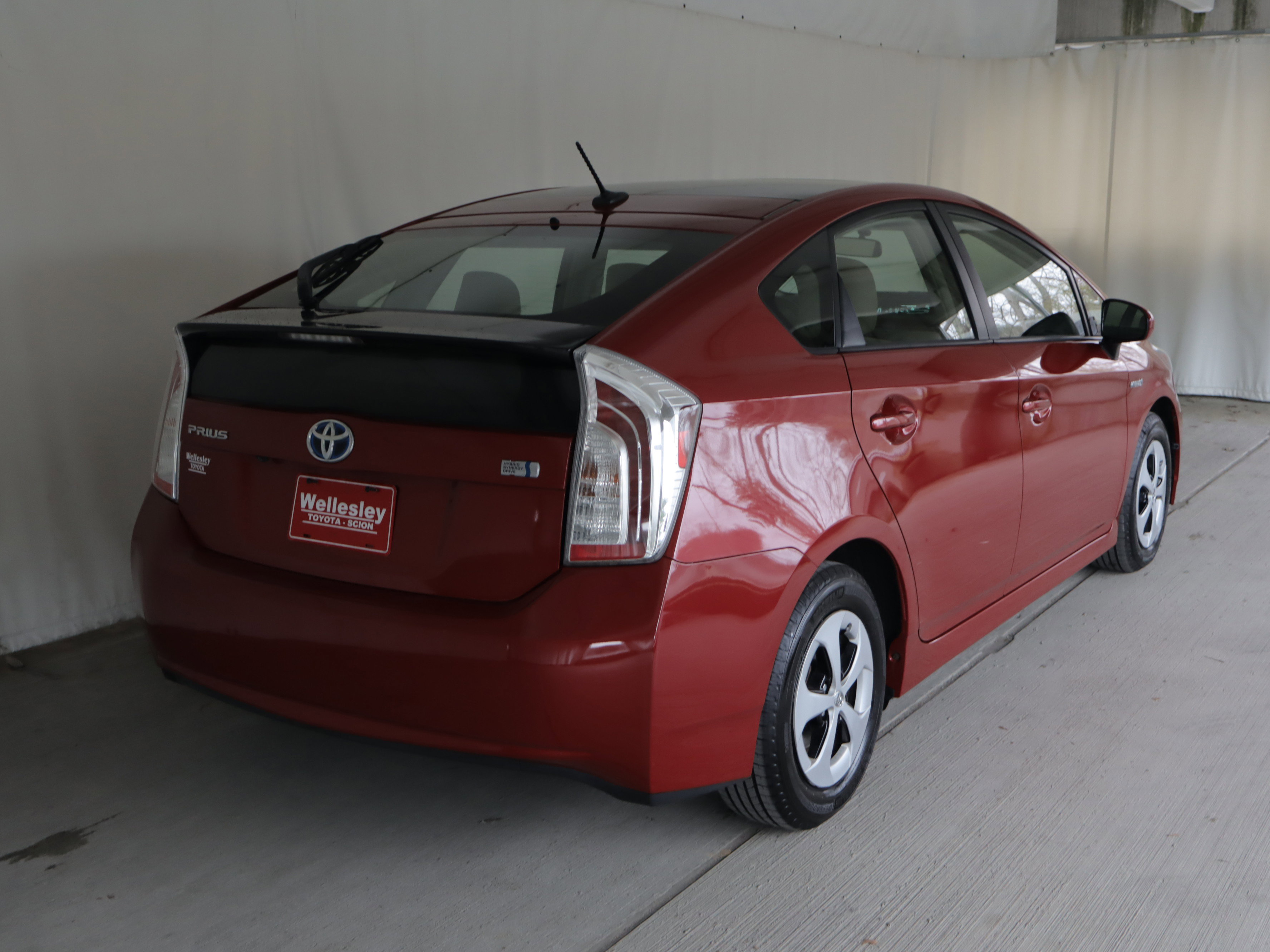 Used 2013 Toyota Prius Three w/ Solar Roof Pkg FWD image 7