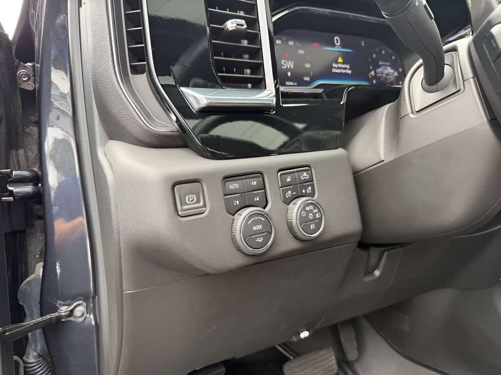 Used 2024 Chevrolet Silverado 1500 RST w/ All Star Edition Plus AWD/4WD image 26
