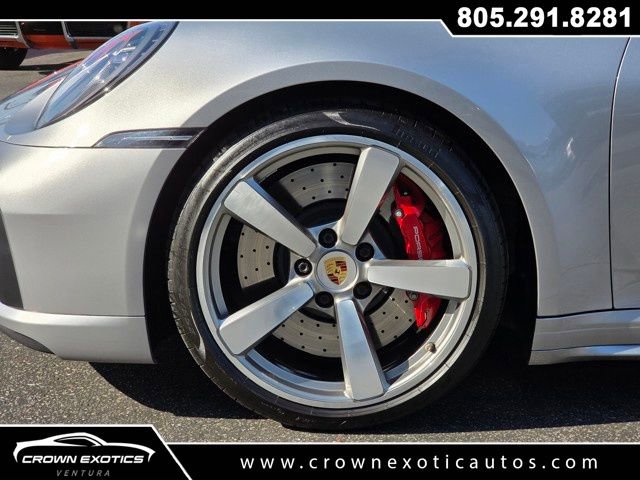 Used 2021 Porsche 911 Turbo image 9