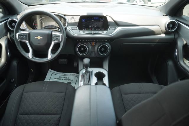 Used 2022 Chevrolet Blazer LT FWD image 20
