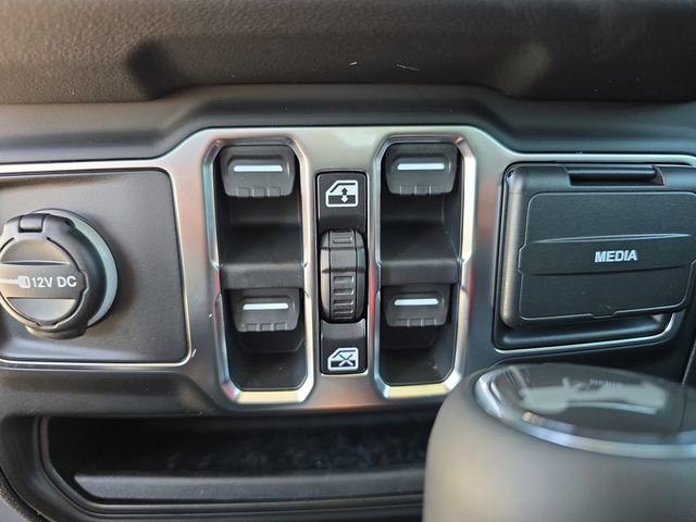 New 2026 Jeep Wrangler Sahara image 16