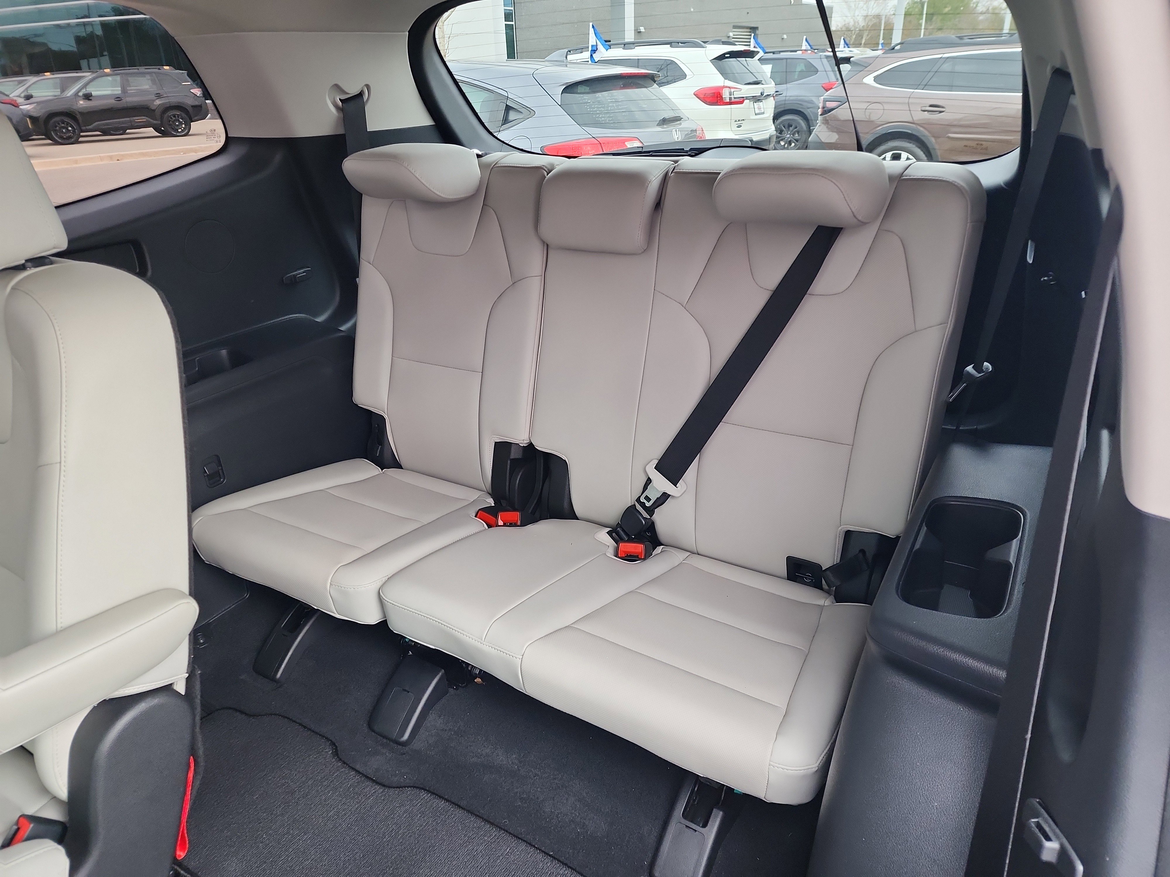 Used 2021 Kia Telluride S image 12