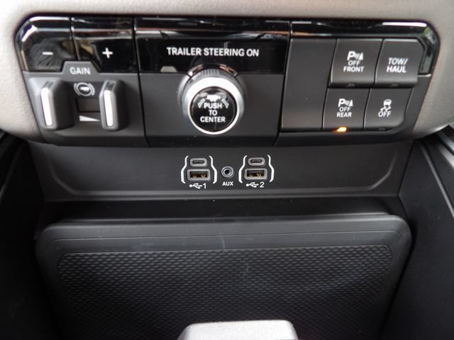 New 2026 RAM 1500 Big Horn AWD/4WD image 29