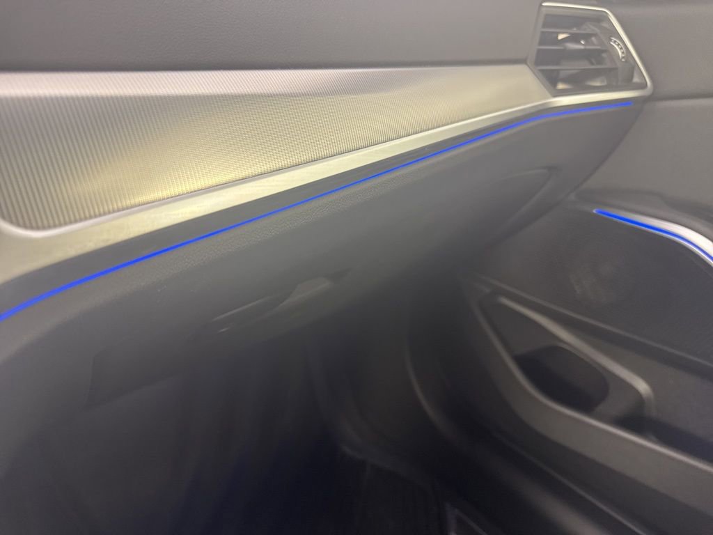 Used 2021 BMW M340i xDrive w/ Driving Assistance Package image 17