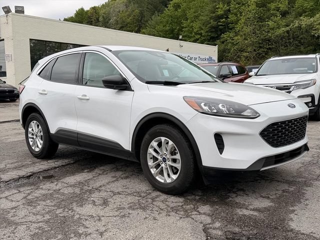 Used 2022 Ford Escape SE w/ Cold Weather Package