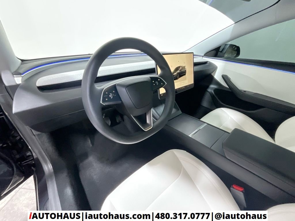 Used 2025 Tesla Model 3 Long Range image 11