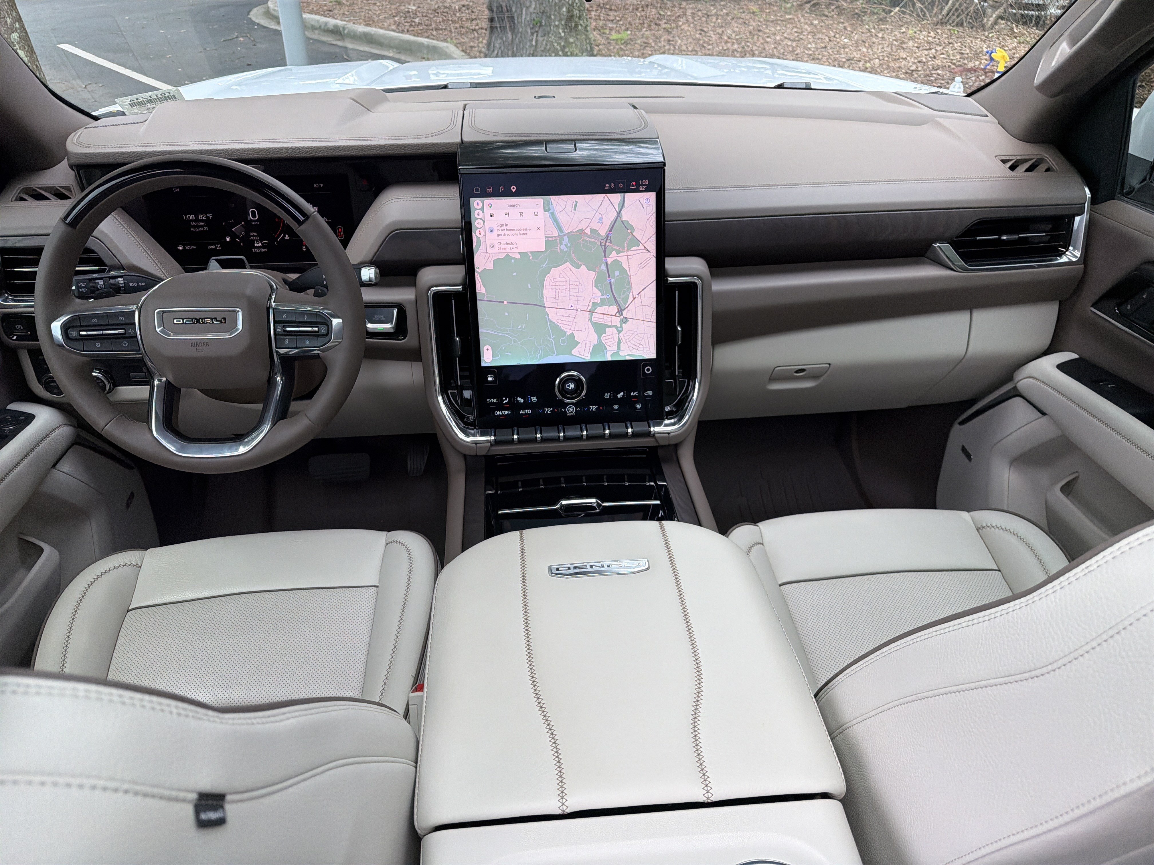 Used 2026 GMC Yukon Denali w/ Denali Reserve Package AWD/4WD image 36