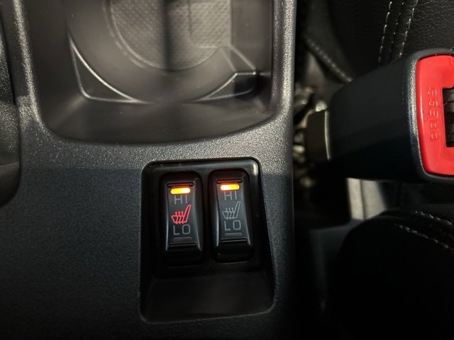 Used 2015 Mitsubishi Lancer Evolution GSR image 17