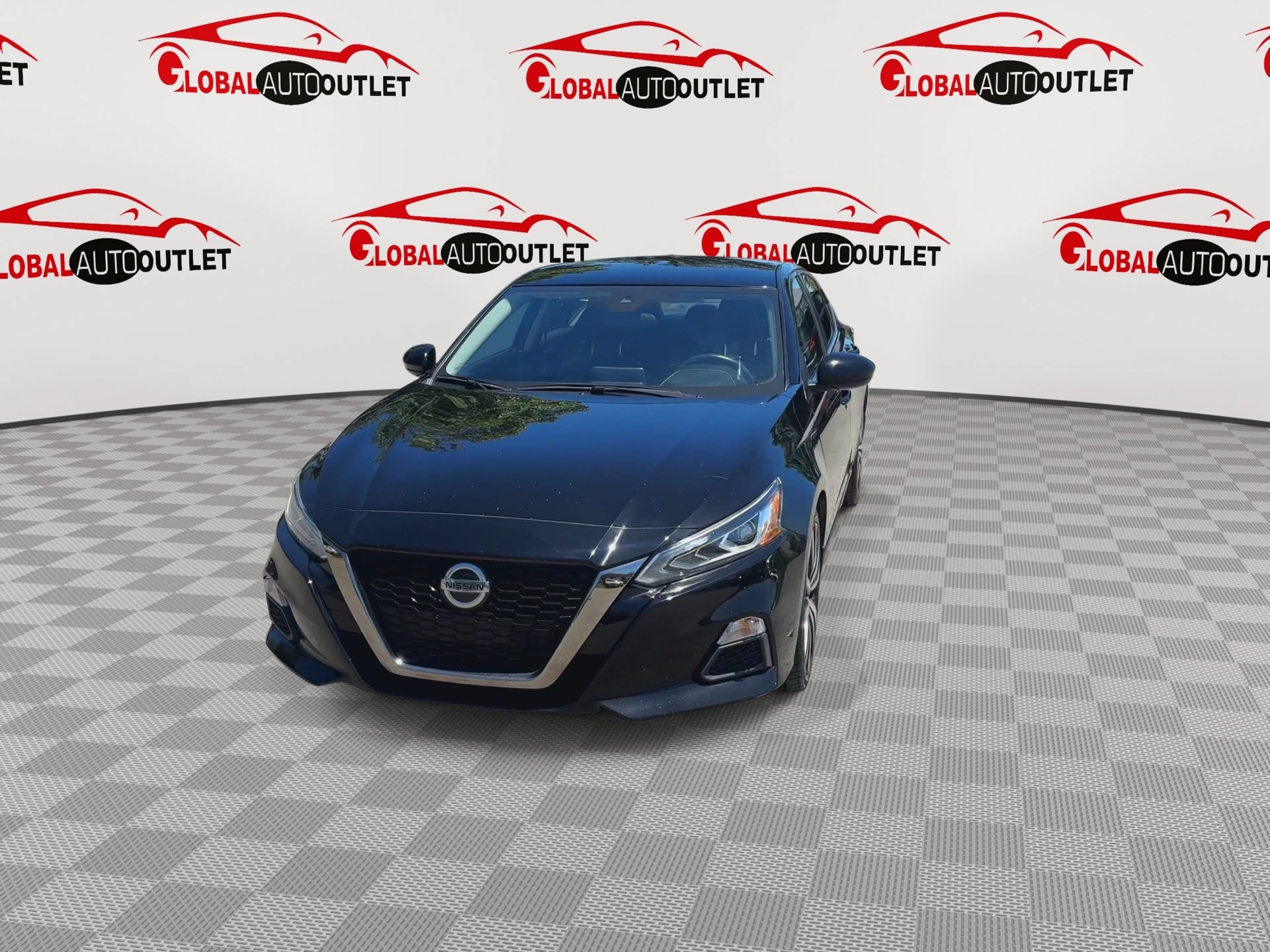 Used 2021 Nissan Altima 2.5 SR FWD image 3