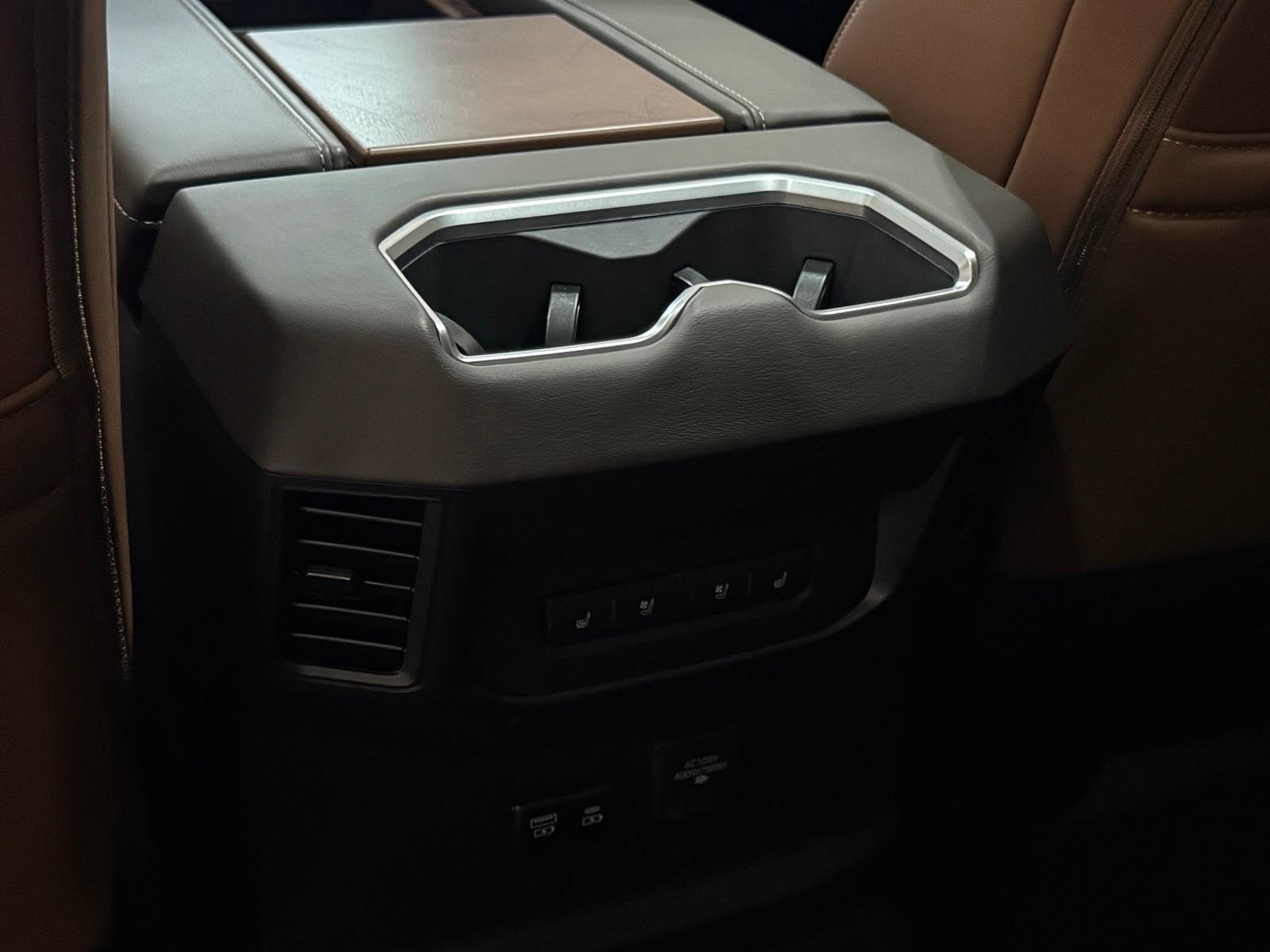 New 2025 Toyota Tundra 1794 Edition AWD/4WD image 39