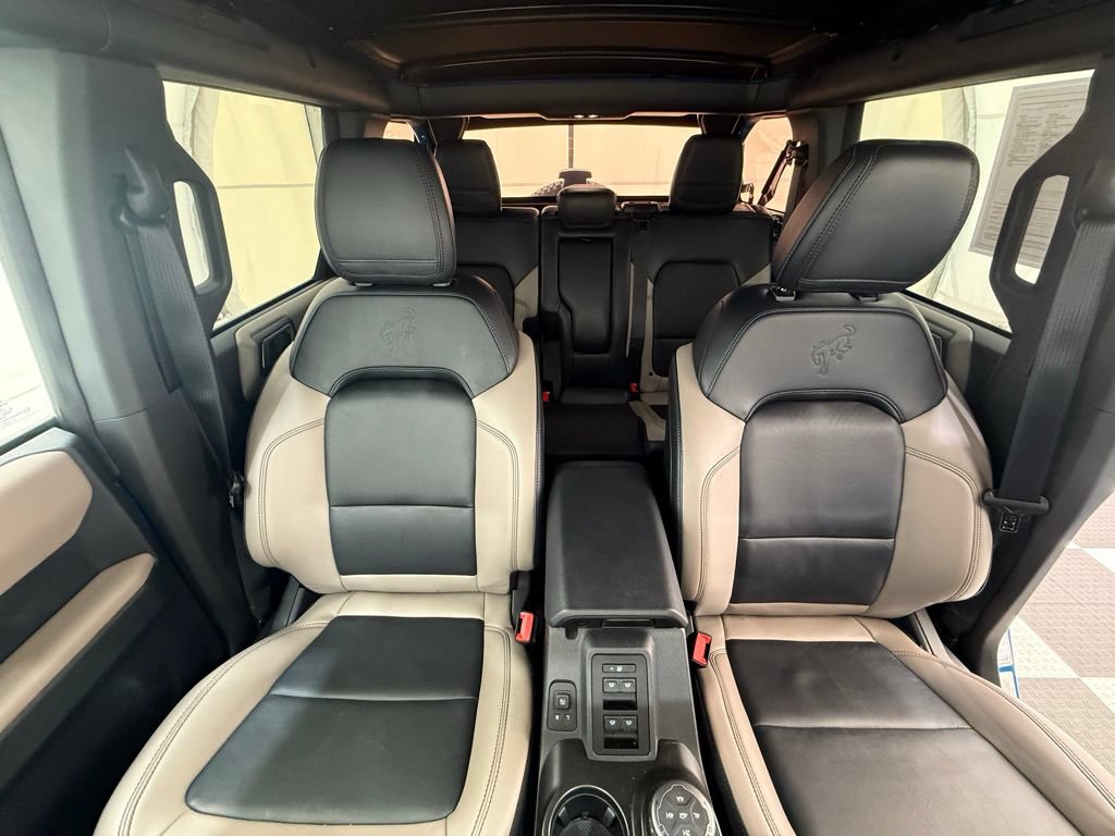 Used 2023 Ford Bronco Wildtrak AWD/4WD image 24