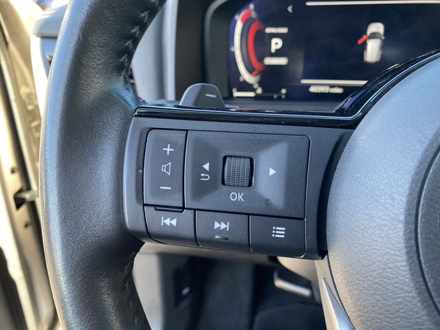 Used 2023 Nissan Rogue Platinum w/ Platinum Premium Package image 28