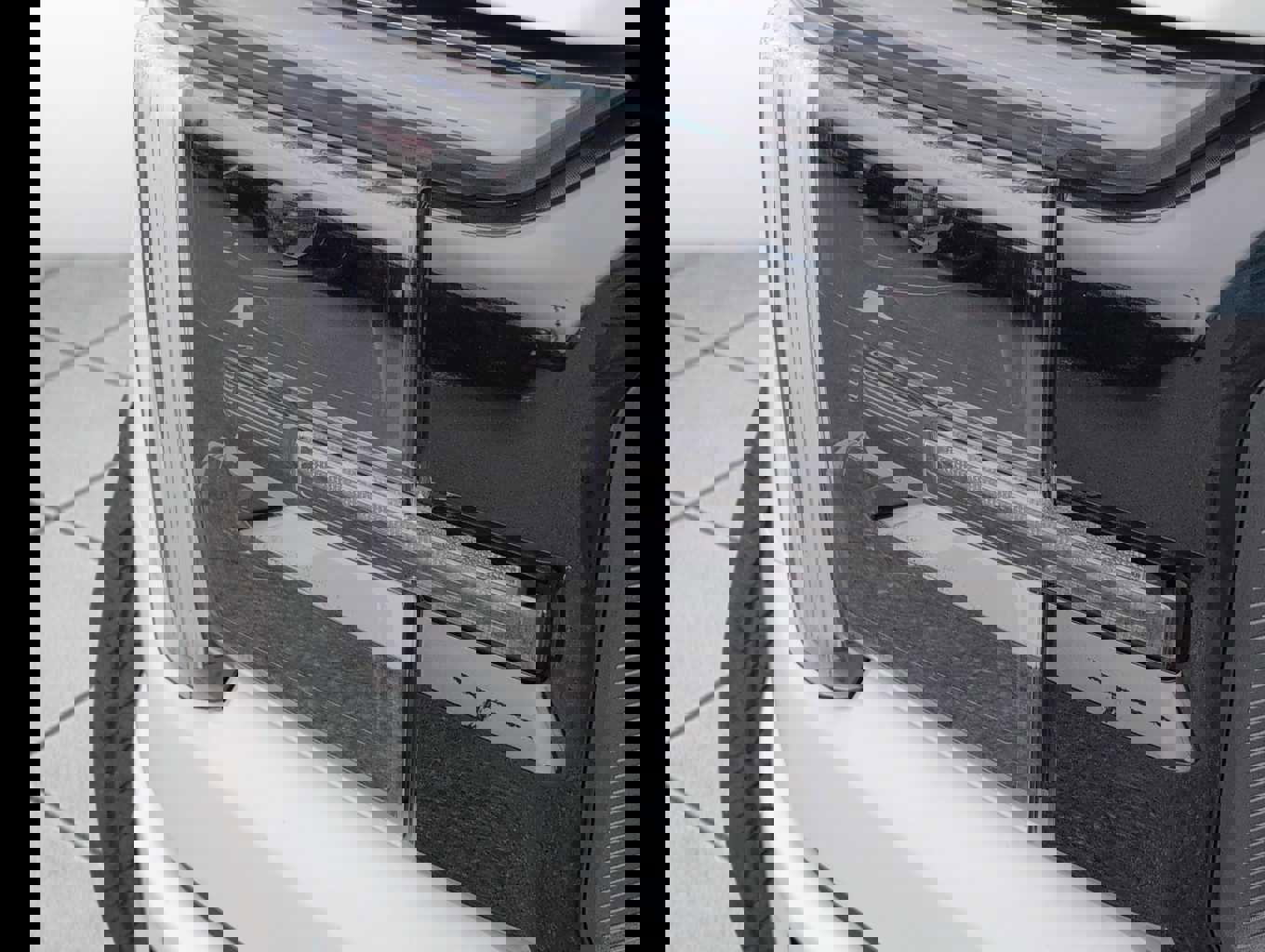 New 2026 Ford F150 Lariat w/ Equipment Group 501A Mid image 3