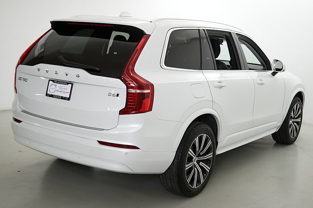 Certified 2023 Volvo XC90 B6 Core w/ Protection Package Premier AWD/4WD image 9