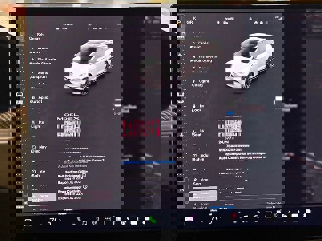 Used 2022 Tesla Model X Plaid image 34