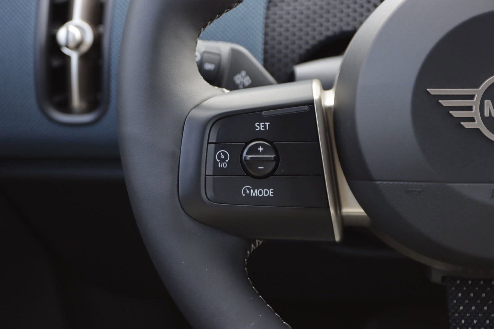 Used 2025 MINI Cooper Countryman S w/ Comfort Package Max image 16