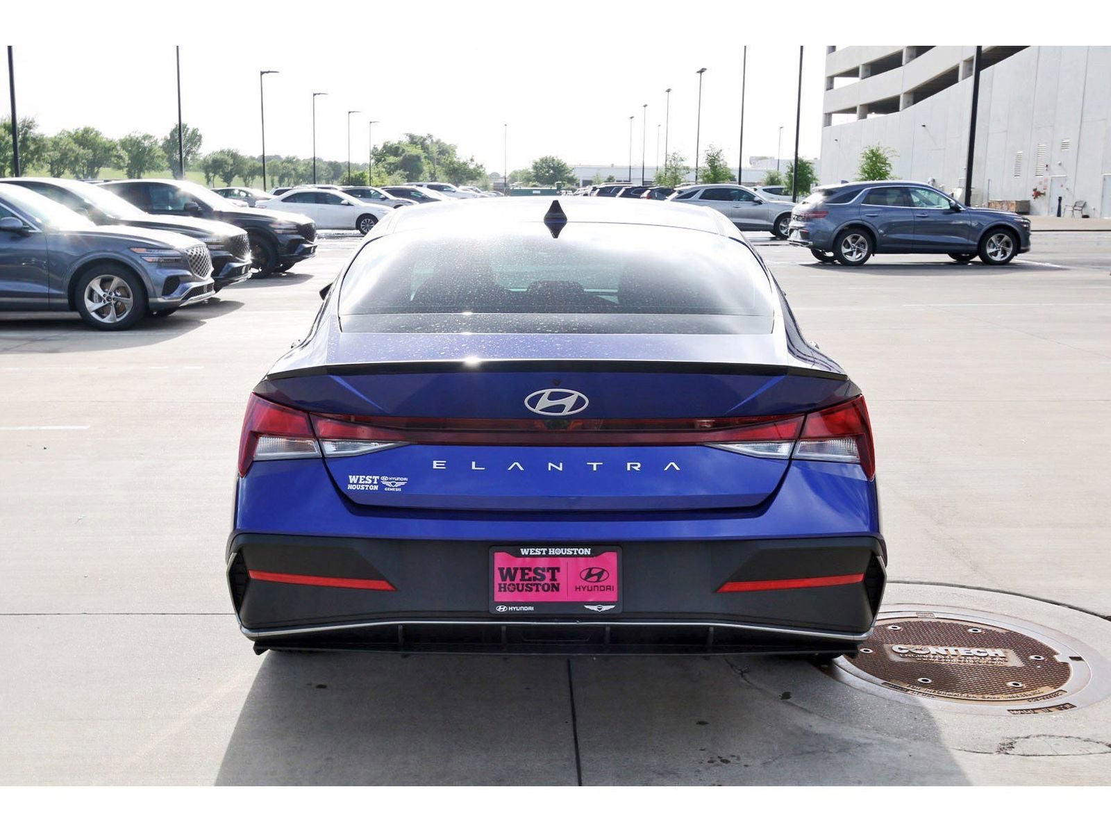 Certified 2025 Hyundai Elantra Sport FWD image 8