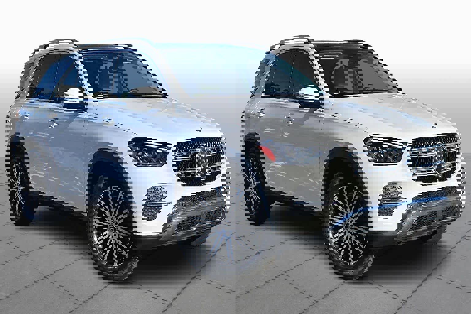 Used 2024 Mercedes-Benz GLE 450 4MATIC image 5