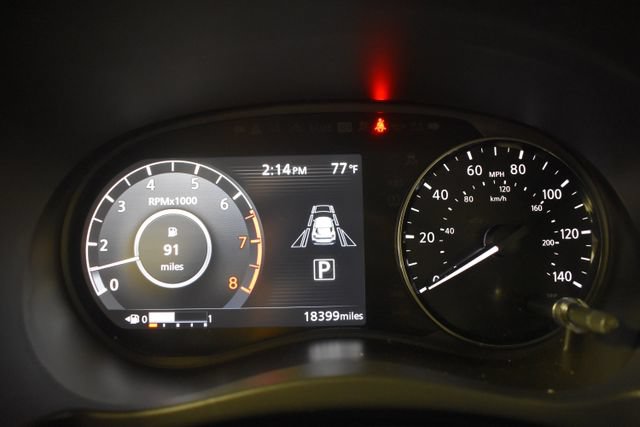 Certified 2023 Nissan Kicks SR w/ SR Premium Package FWD image 26