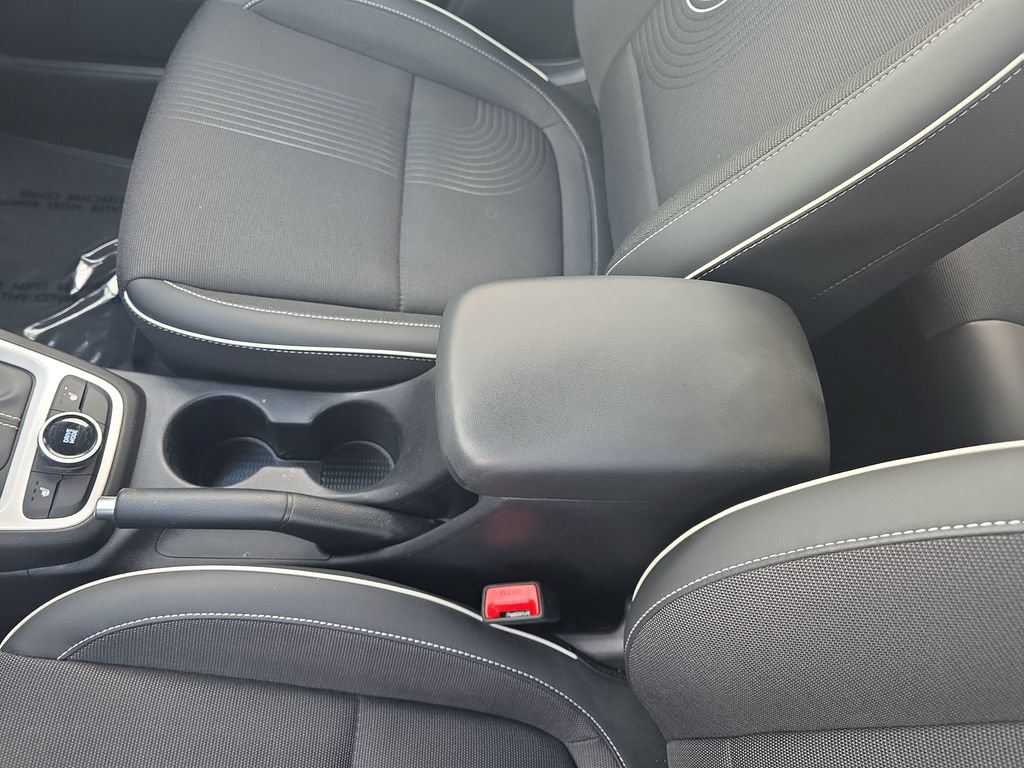 Used 2024 Hyundai Venue Limited FWD image 24