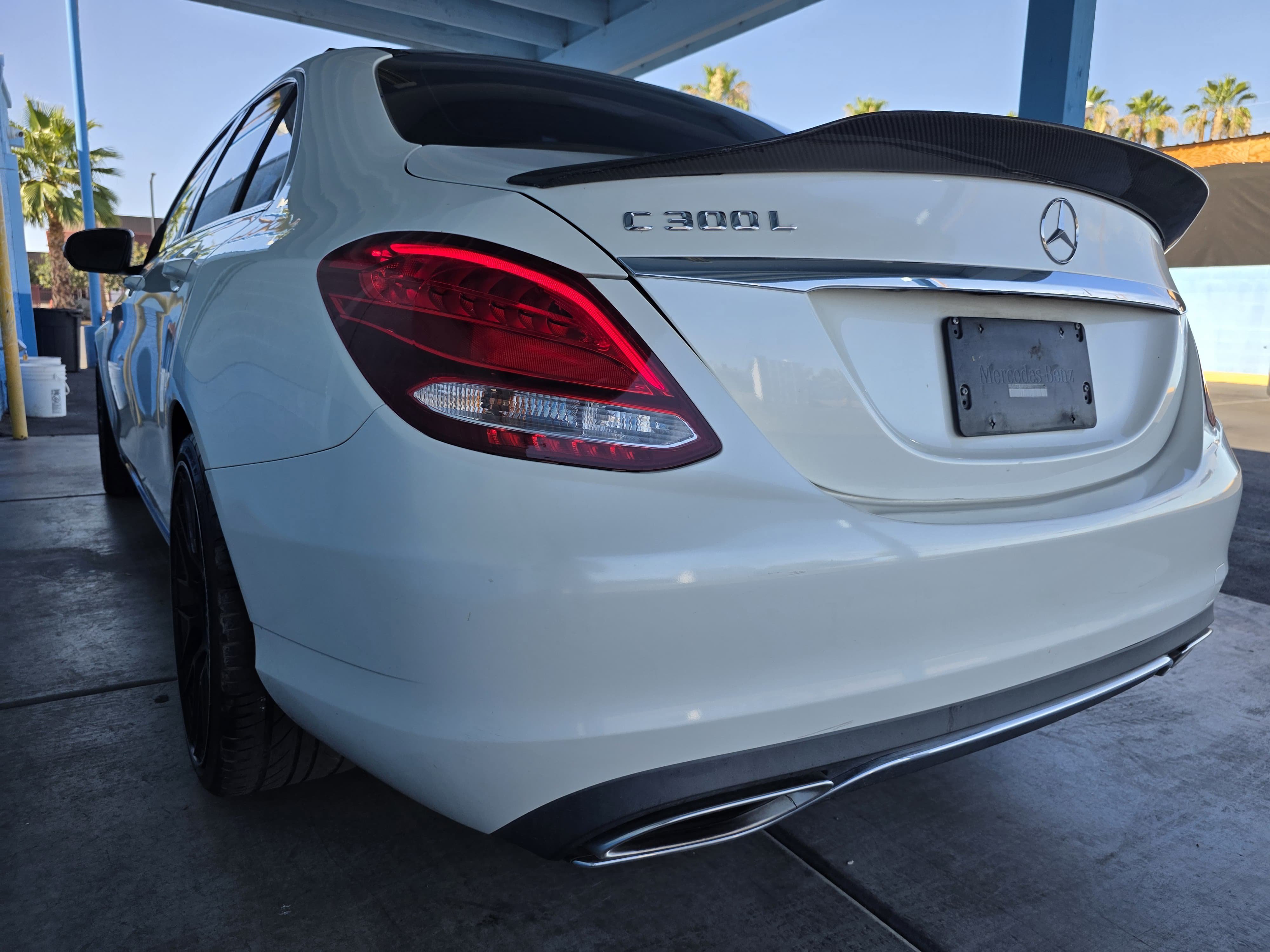 Used 2015 Mercedes-Benz C 300 Sedan image 5