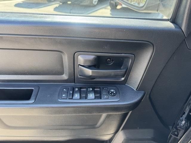 Used 2018 RAM 1500 Tradesman w/ Popular Equipment Group image 19