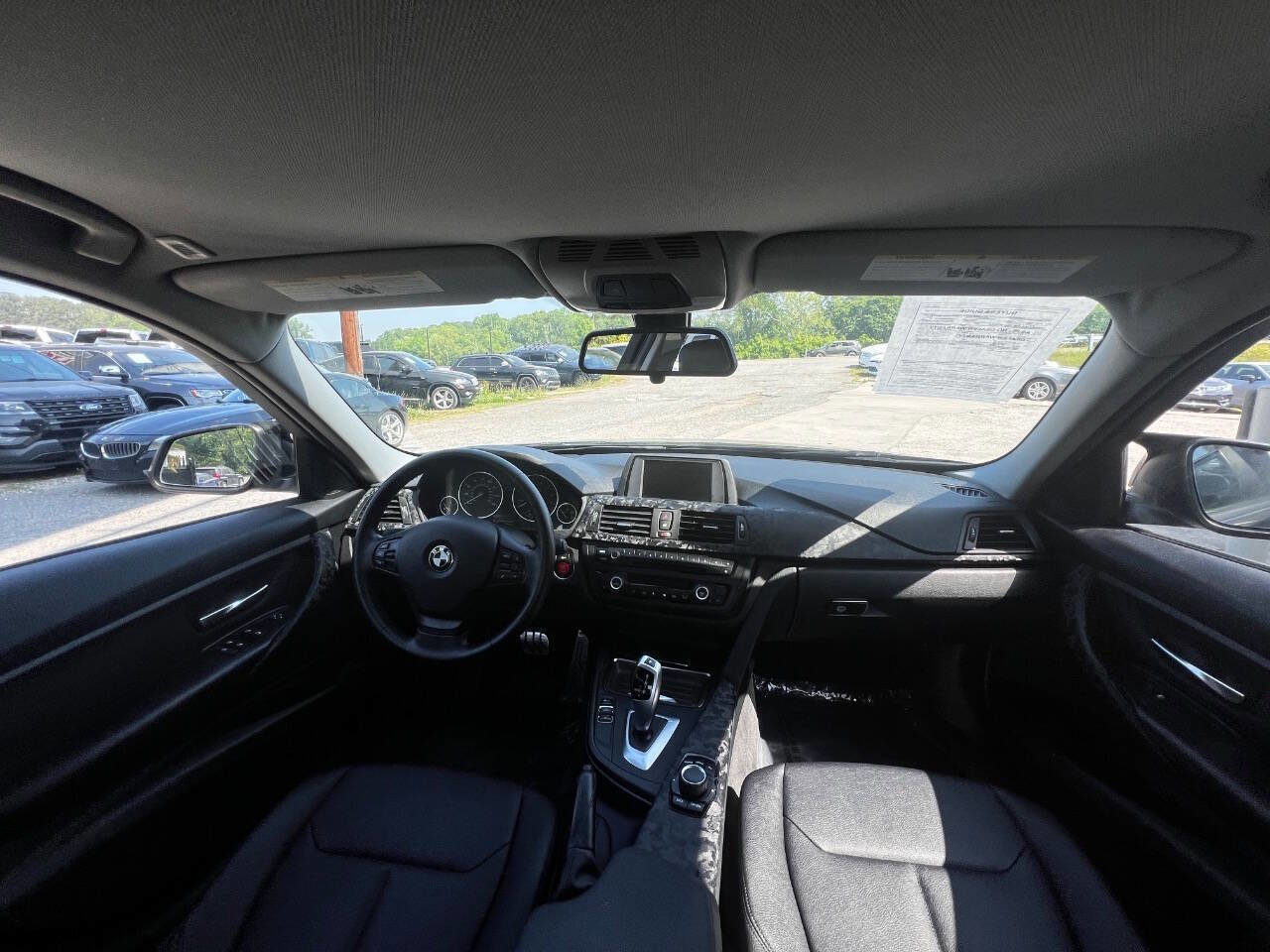 Used 2014 BMW 320i Sedan RWD image 12