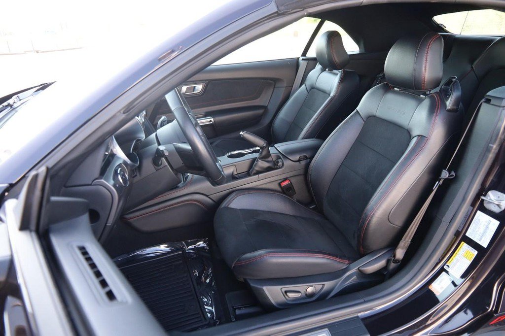 Used 2022 Ford Mustang GT Premium w/ Equipment Group 401A RWD image 8