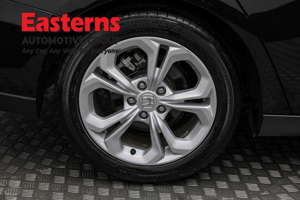 Used 2025 Honda Accord LX image 29