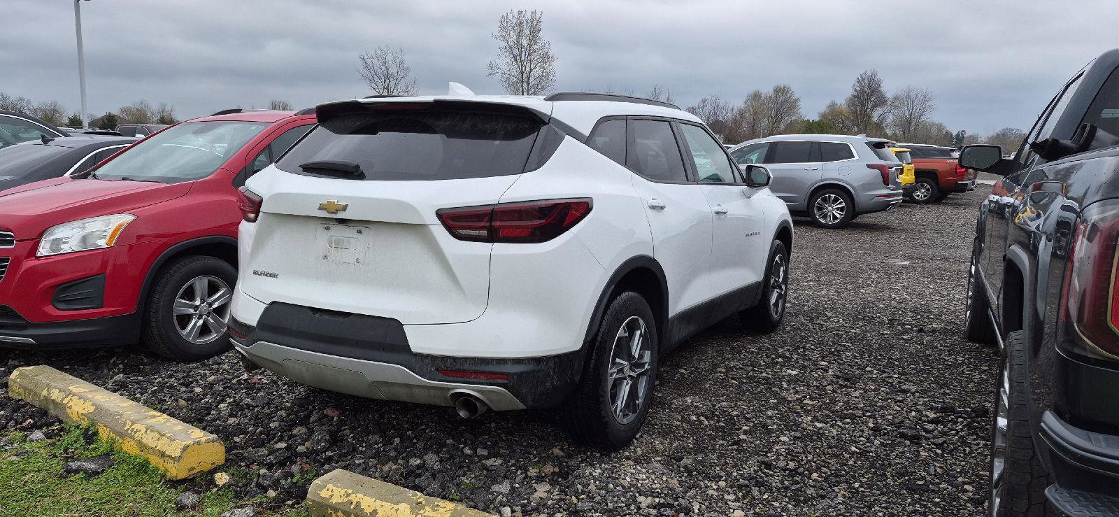 Used 2023 Chevrolet Blazer LT w/ Convenience Package image 3