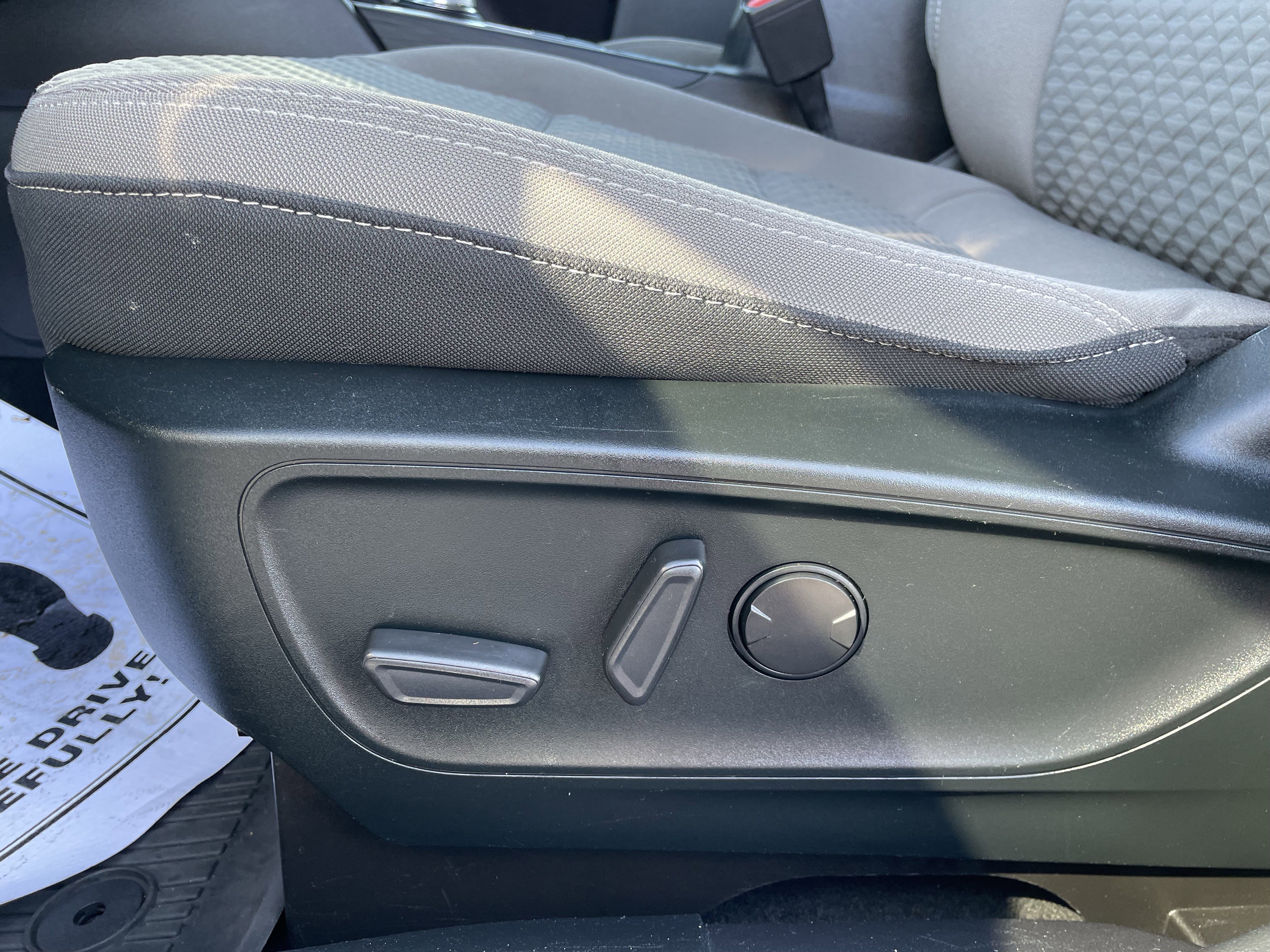 Used 2022 Ford Escape SE w/ Convenience Package image 15