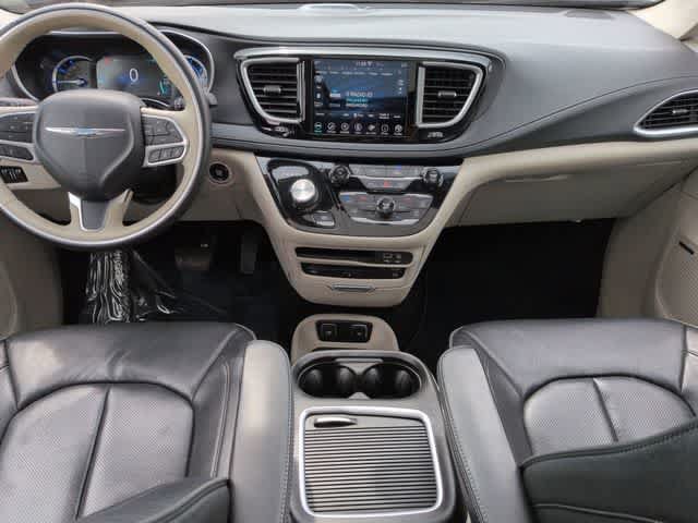 Used 2020 Chrysler Pacifica Limited w/ Advanced Safetytec Group FWD image 15