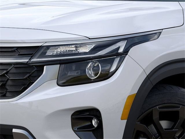 Certified 2025 Kia Seltos X-Line AWD/4WD image 10